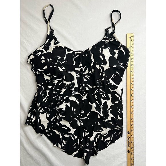 MagicSuit Swim Top Tankini Size 12‎ Black White - Picture 8 of 10